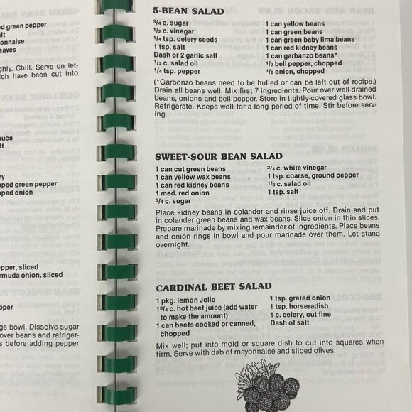 300 Ways With Salads Spiral Bound Cookbook By Morris Press 1994 Veggie Recipes - Picture 6 of 12
